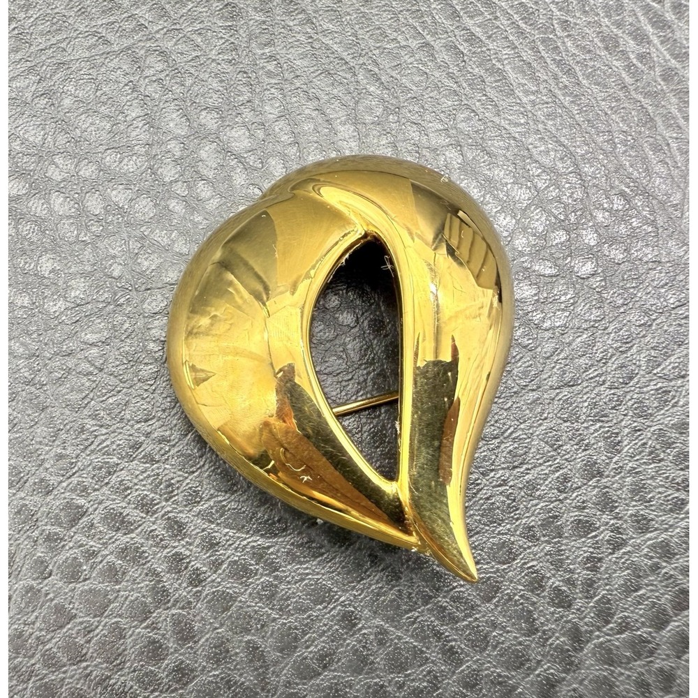 Vintage Napier Brooch Pin Gold Tone Modernist Leaf Teardrop Shape Signed Jewelry
